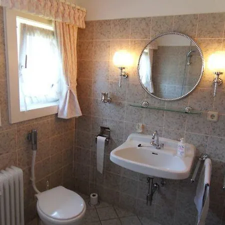 Holiday Am Kurpark Tatil Evi *